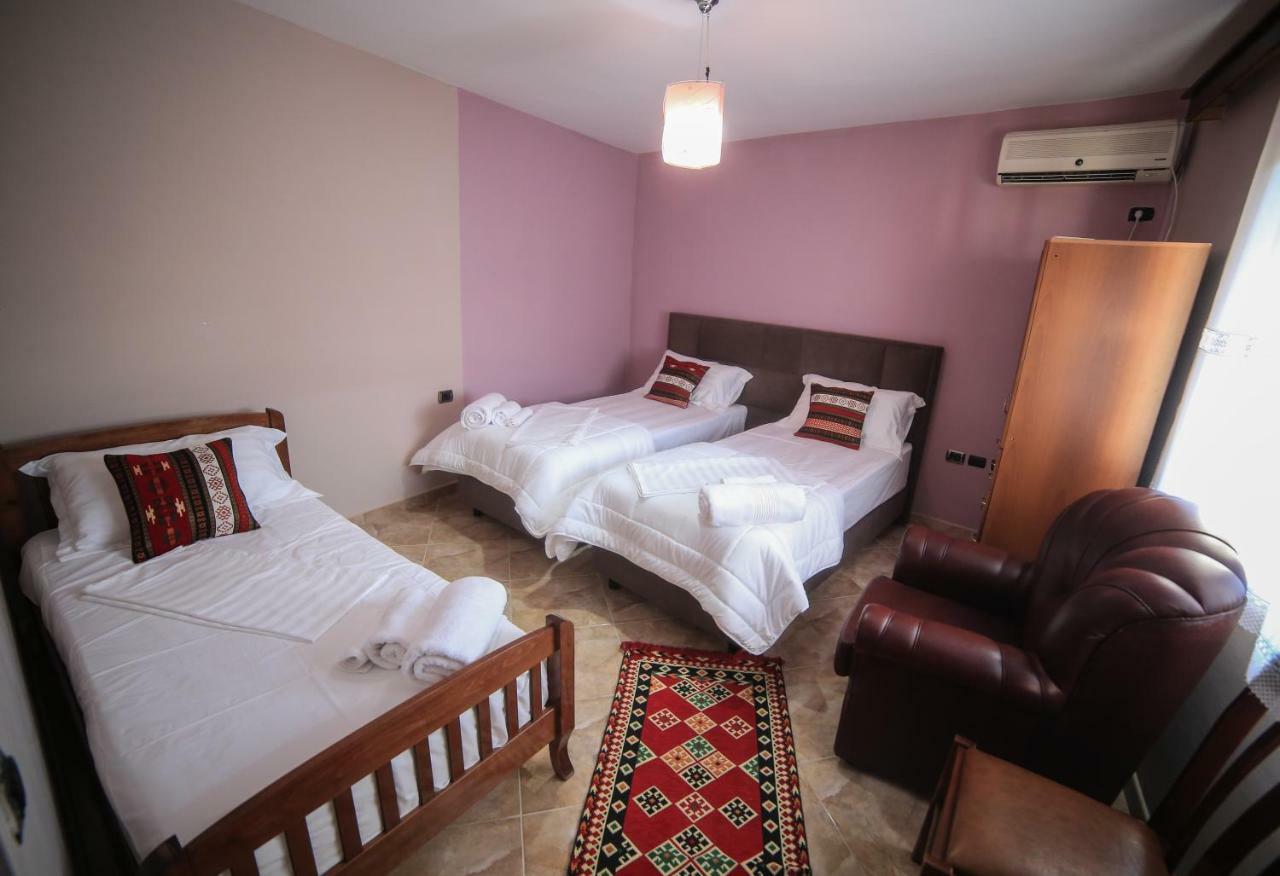 Kaloshi Villa Krujë Exteriör bild